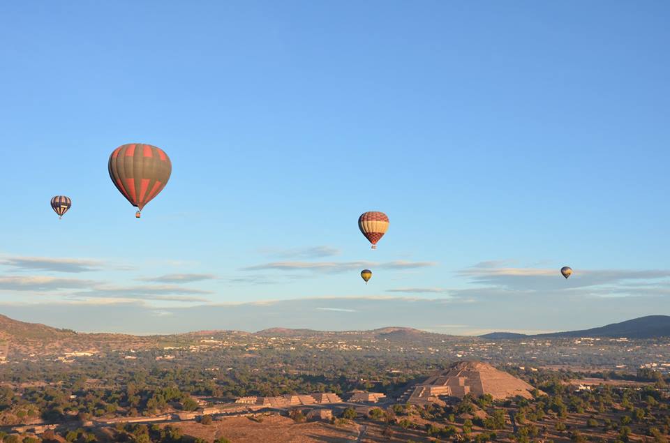 Volando en globo sobre Teotihuacán